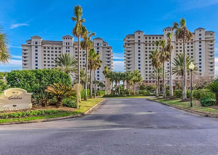The Club 401c Beachfront In With Pools Tennis Gym Holiday home Gulf Shores